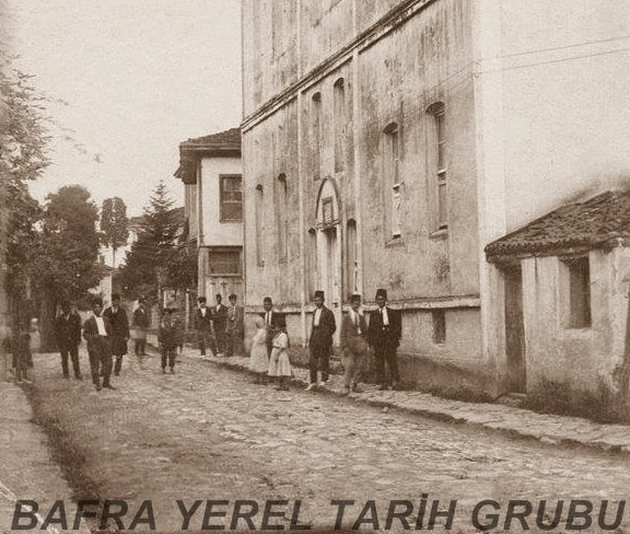 1924 Bafra Paşa Camii Karakol Arasındaki Sokak Büyük Bına Numune Mektebi (Gazi İlkokulu)