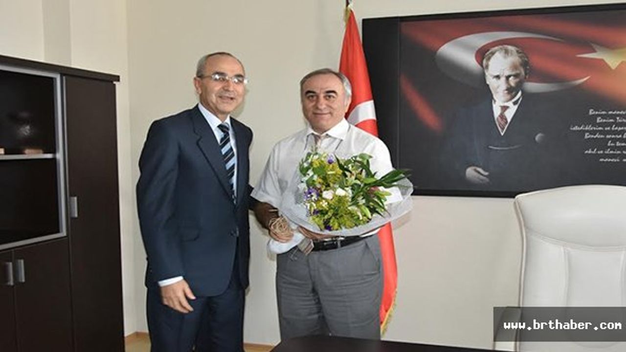 Tıp Fakültesi Dekanı Prof. Dr. Ayhan Dağdemir Oldu