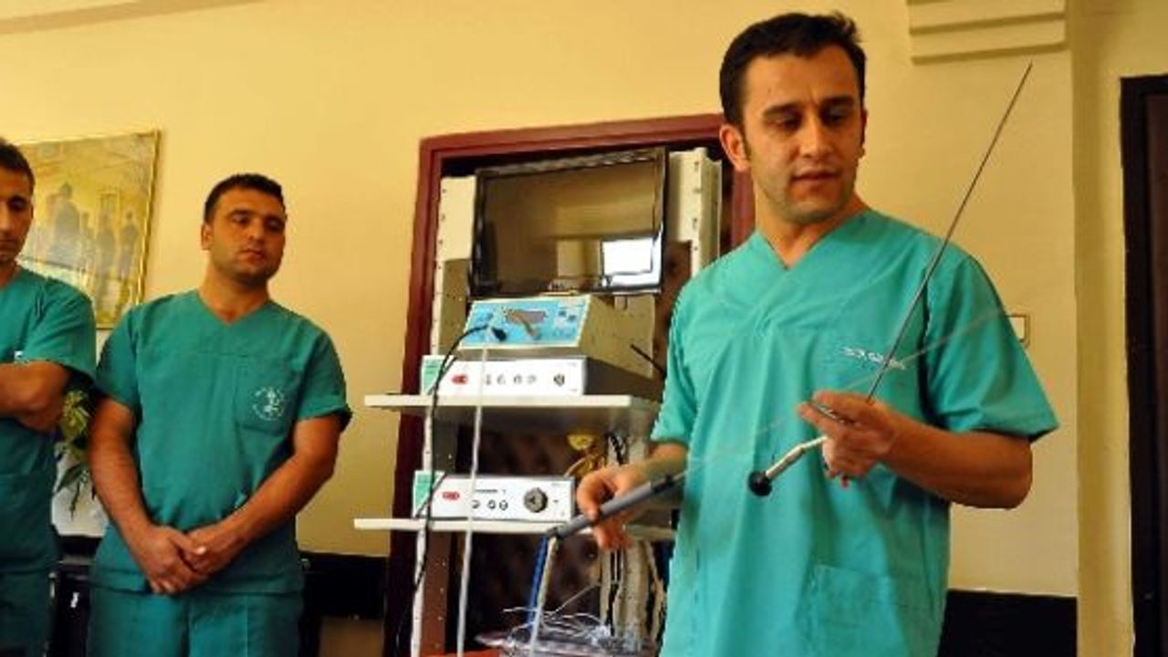 Akşehir Devlet Hastanesi ’ne Pnömotik Litatriptor Taş Kırma Makinesi