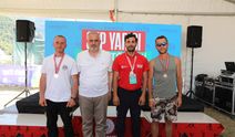 KAPIKAYA’DA BİR İLK! KIZILIRMAK NEHRİ’NİN ETEKLERİNDE “SUP YARIŞI” YAPILDI
