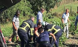 Bafra'da hendeğe devrilen hafif ticari araç sürücüsü öldü