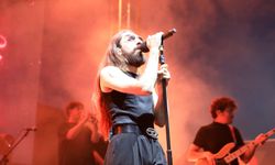 Sevilen Sanatçı Emre Fel Kapıkaya’yı Eğlenceye Boğdu