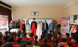 Bafra'da Kültür Ve Sanat Yola Çıktı.Minik Kalplere Ulaştı.