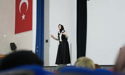 Eğitimci-Yazar Merve Gülcemal Bafralılarla Buluştu