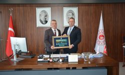 Bafra TSO’dan Çevre, Şehircilik ve İklim Değişikliği İl Müdürü Tevfik Akçay’a Ziyaret
