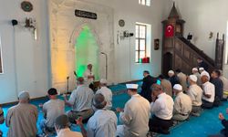 Bafra’da Eller Şehitler İçin Semaya Açıldı