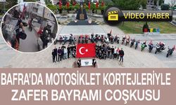 Bafra'da Motosiklet Kortejleriyle Zafer Bayramı Coşkusu