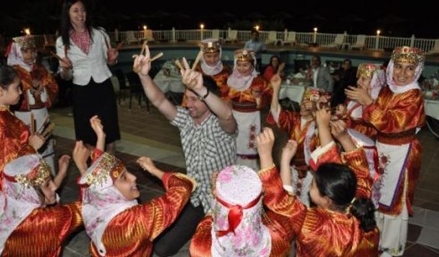 Ab Öğrencileri Gönüllerince Eğlendi 