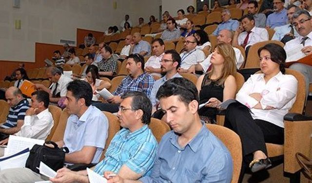 Meü'de Rehber Öğretmenlerine Yönelik Bilgilendirme Toplantısı 