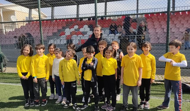 Altınyaprak İlkokulu İkinci Sınıflarda İlçe İkincisi