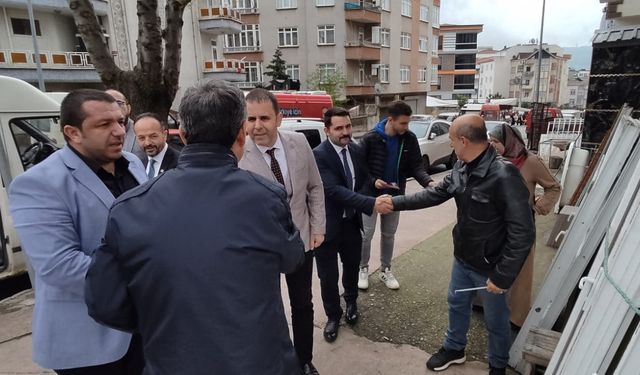 MilletVekili adayı Bahadır Şahin'e Samsun'lu Esnaflardan  Sevgi Seli