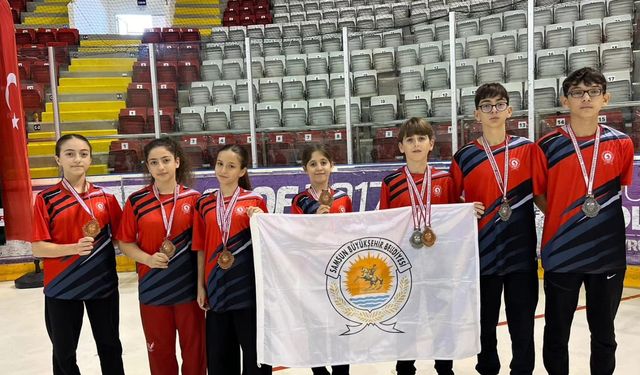 Samsun Büyükşehir Taekwondo takımı başarılarına devam ediyor