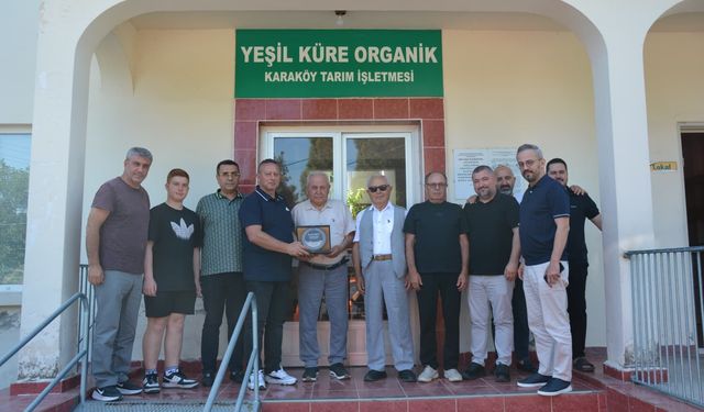 Bafra TSO’dan Yeşil Küre Organik’e Plaket ve Ziyaret