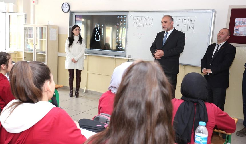 Canik Belediyesi'nden Öğrencilere Ücretsiz Sınav Desteği